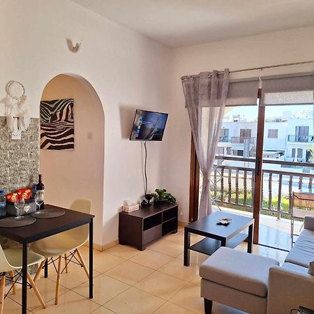Kato Paphos Apt 400M To The Beach Екстериор снимка