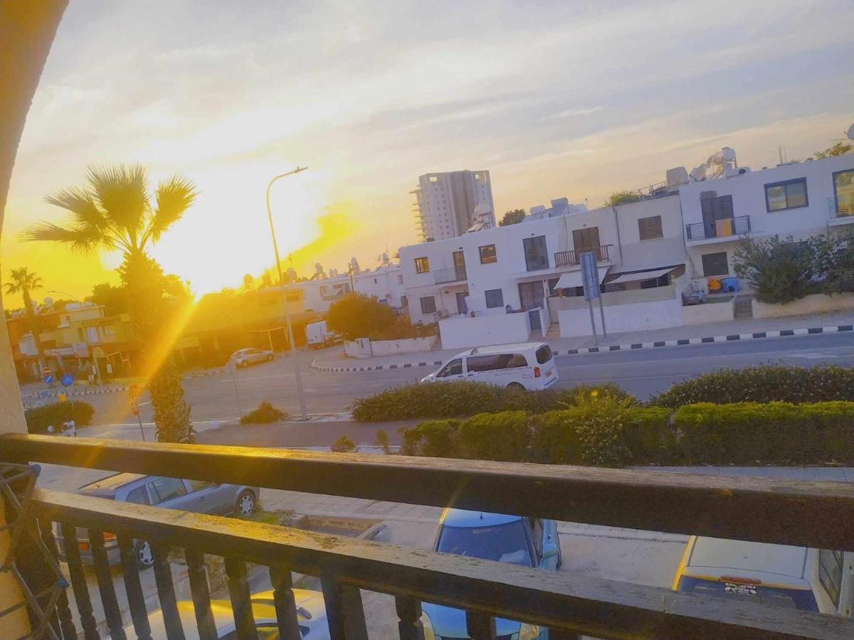 Kato Paphos Apt 400M To The Beach Екстериор снимка