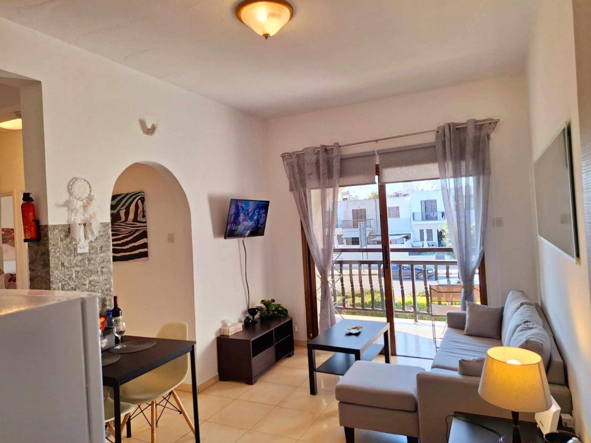 Kato Paphos Apt 400M To The Beach Екстериор снимка