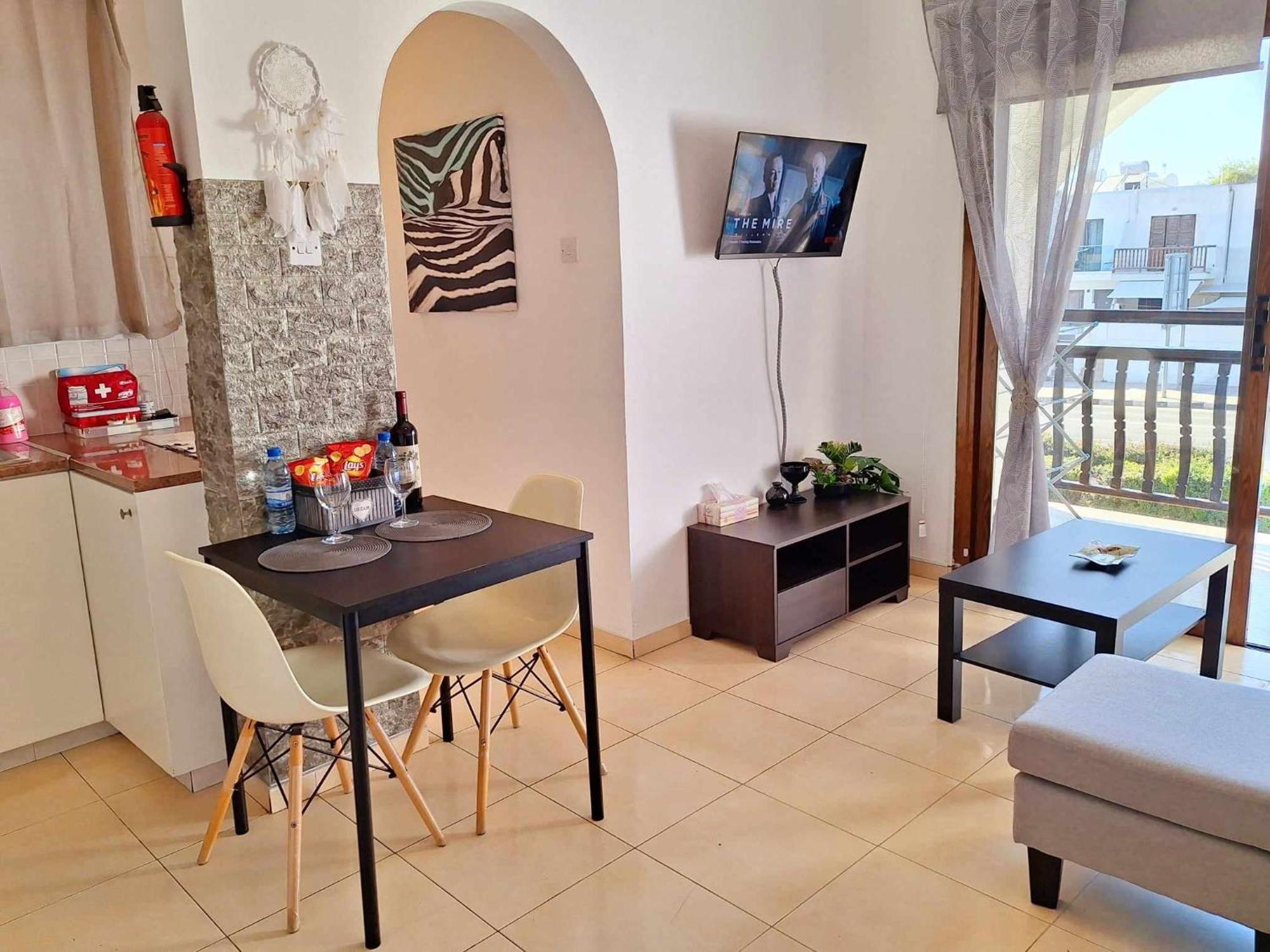 Kato Paphos Apt 400M To The Beach Екстериор снимка