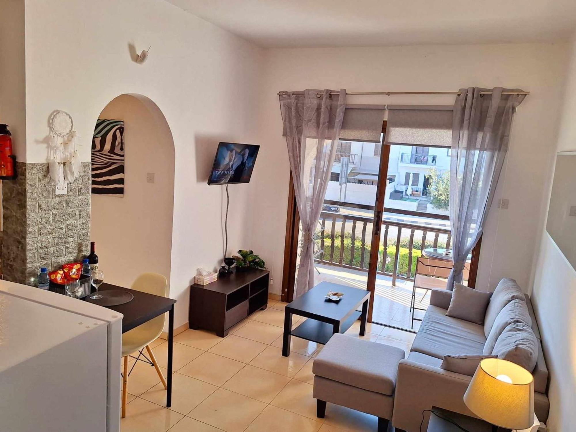 Kato Paphos Apt 400M To The Beach Екстериор снимка
