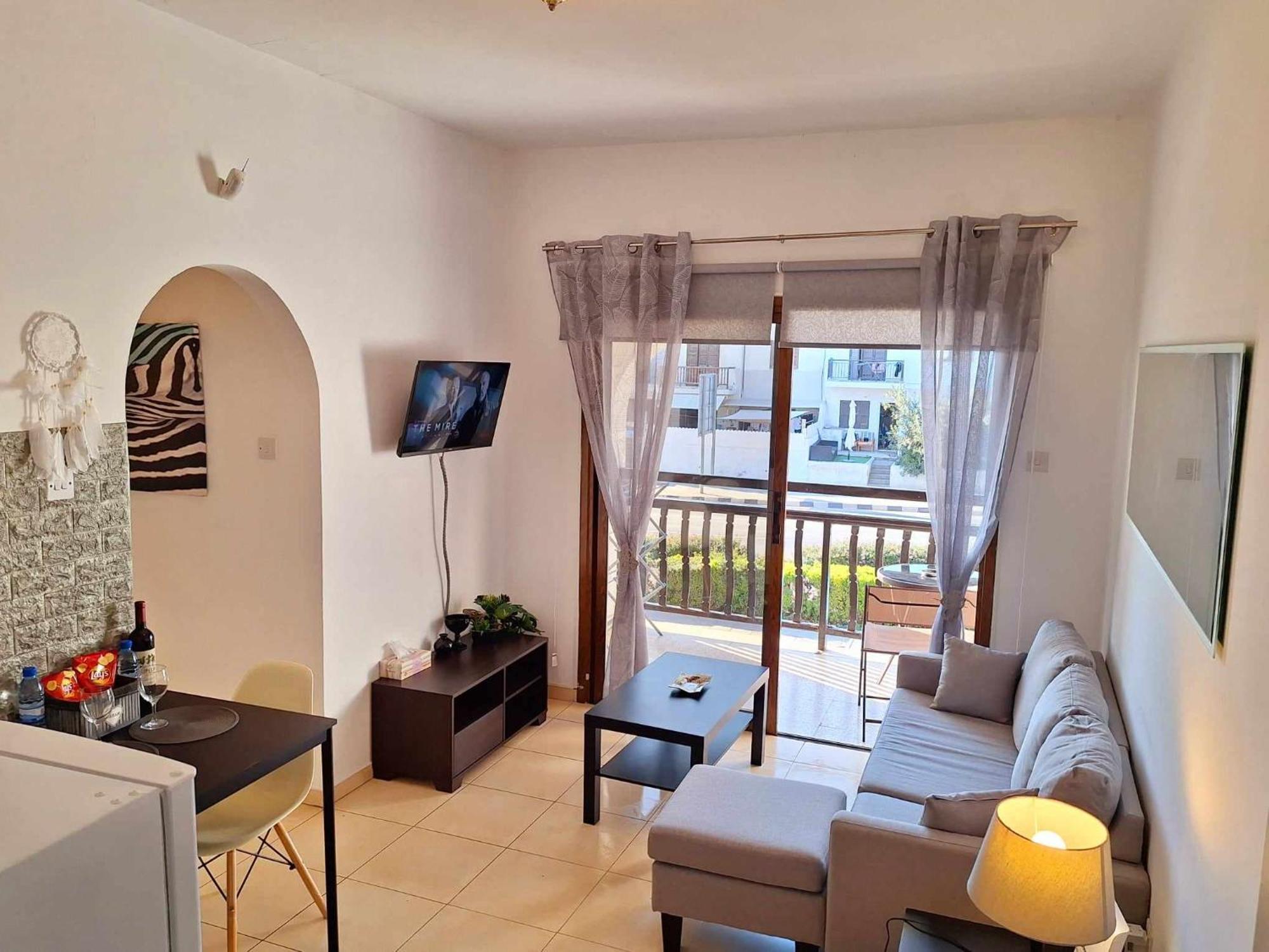 Kato Paphos Apt 400M To The Beach Екстериор снимка