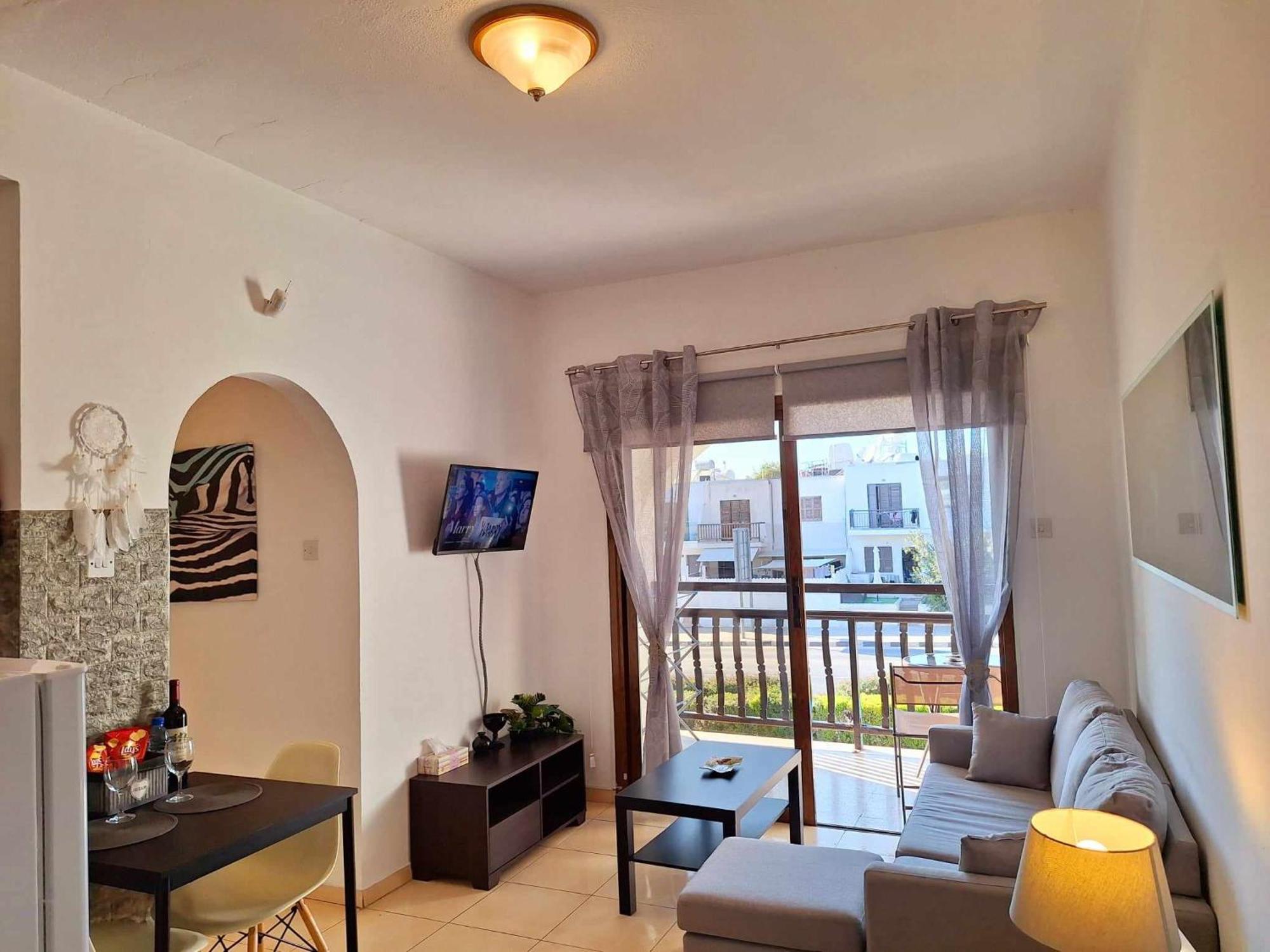 Kato Paphos Apt 400M To The Beach Екстериор снимка
