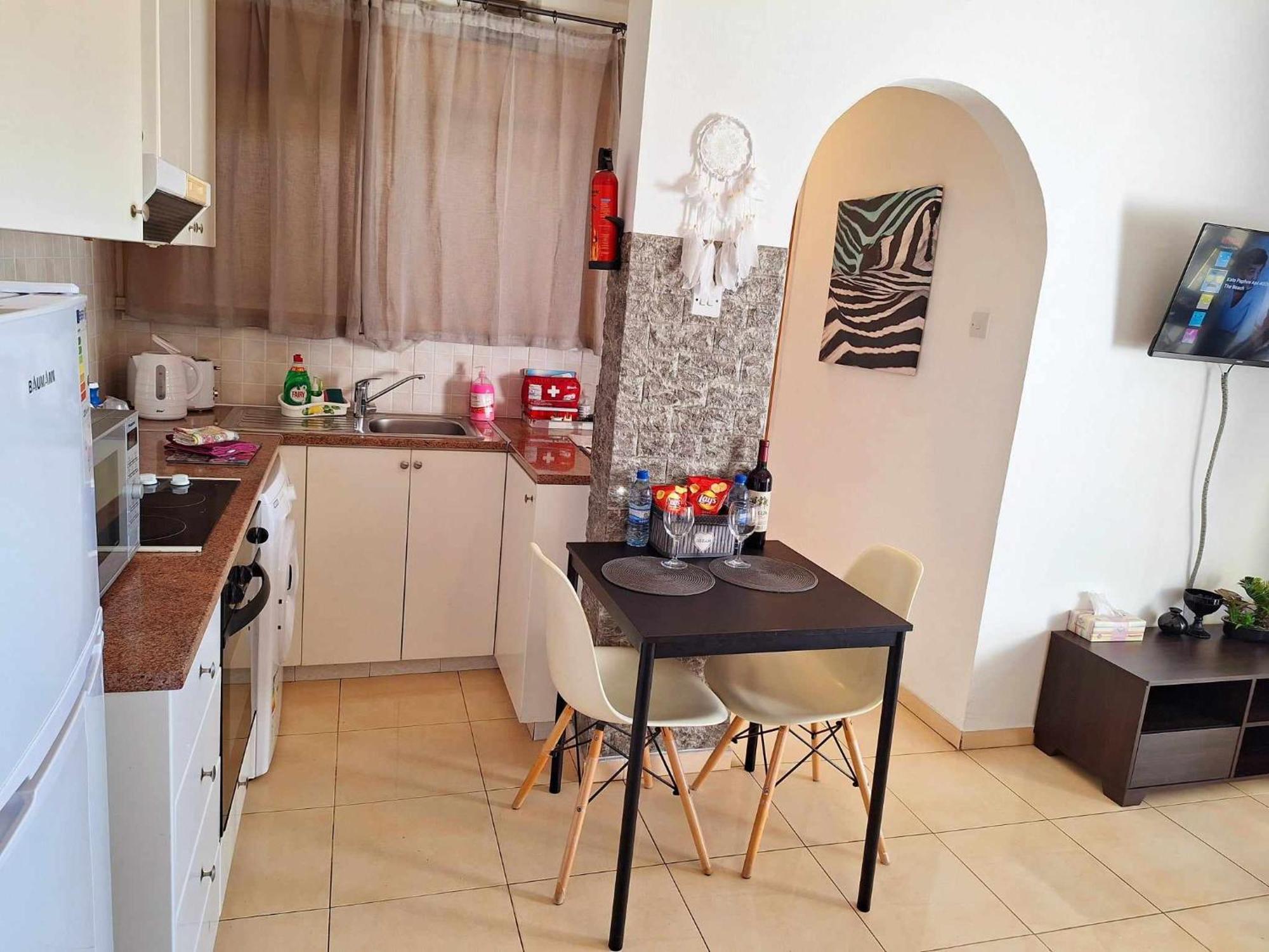 Kato Paphos Apt 400M To The Beach Екстериор снимка