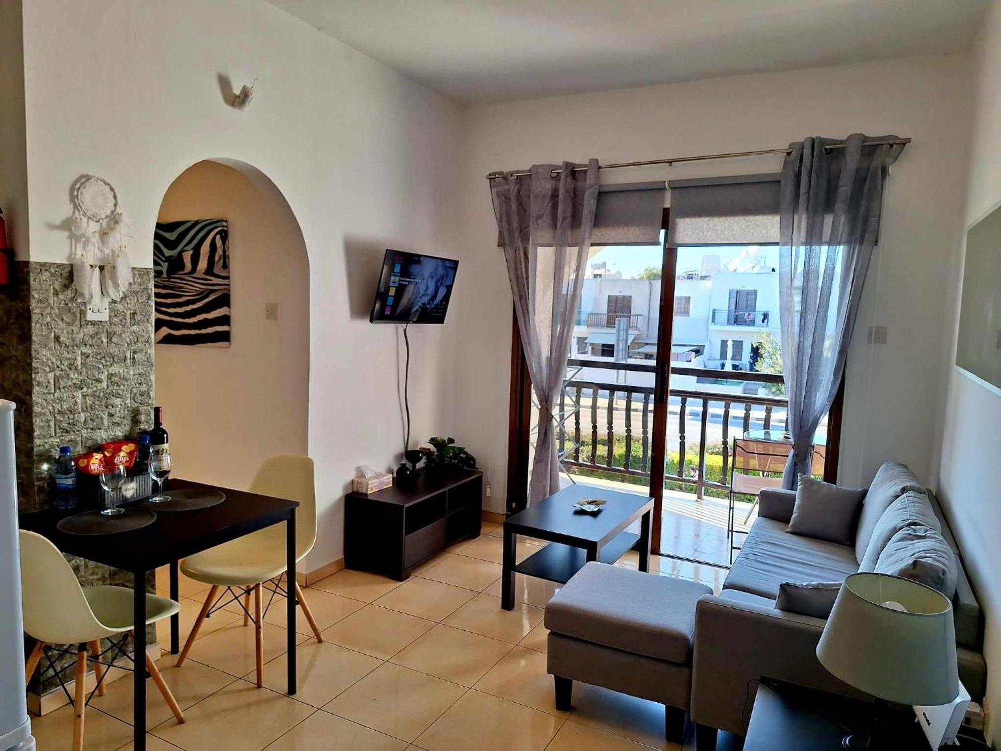 Kato Paphos Apt 400M To The Beach Стая снимка